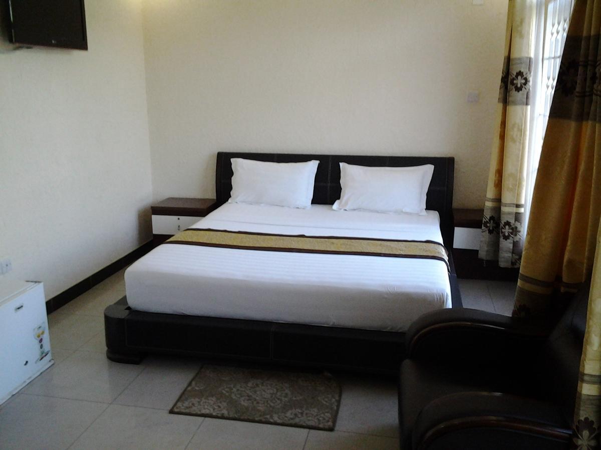 Best Point Hotel Dar es Salaam Kamer foto