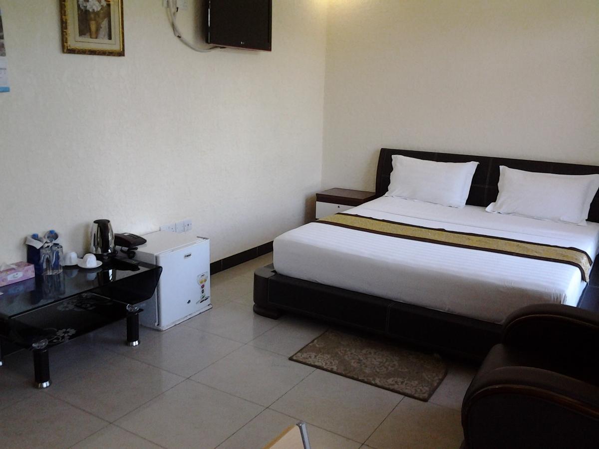 Best Point Hotel Dar es Salaam Kamer foto