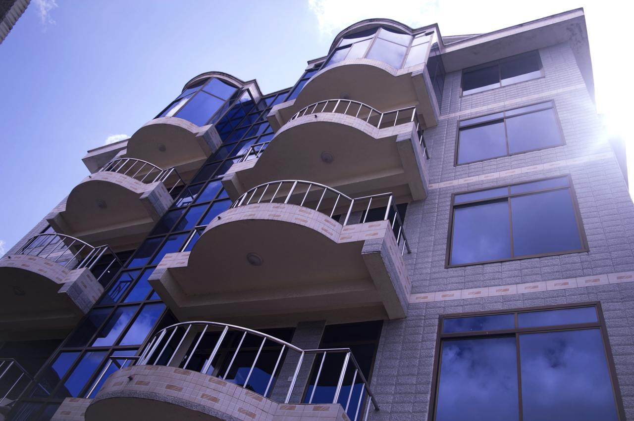 Best Point Hotel Dar es Salaam Buitenkant foto